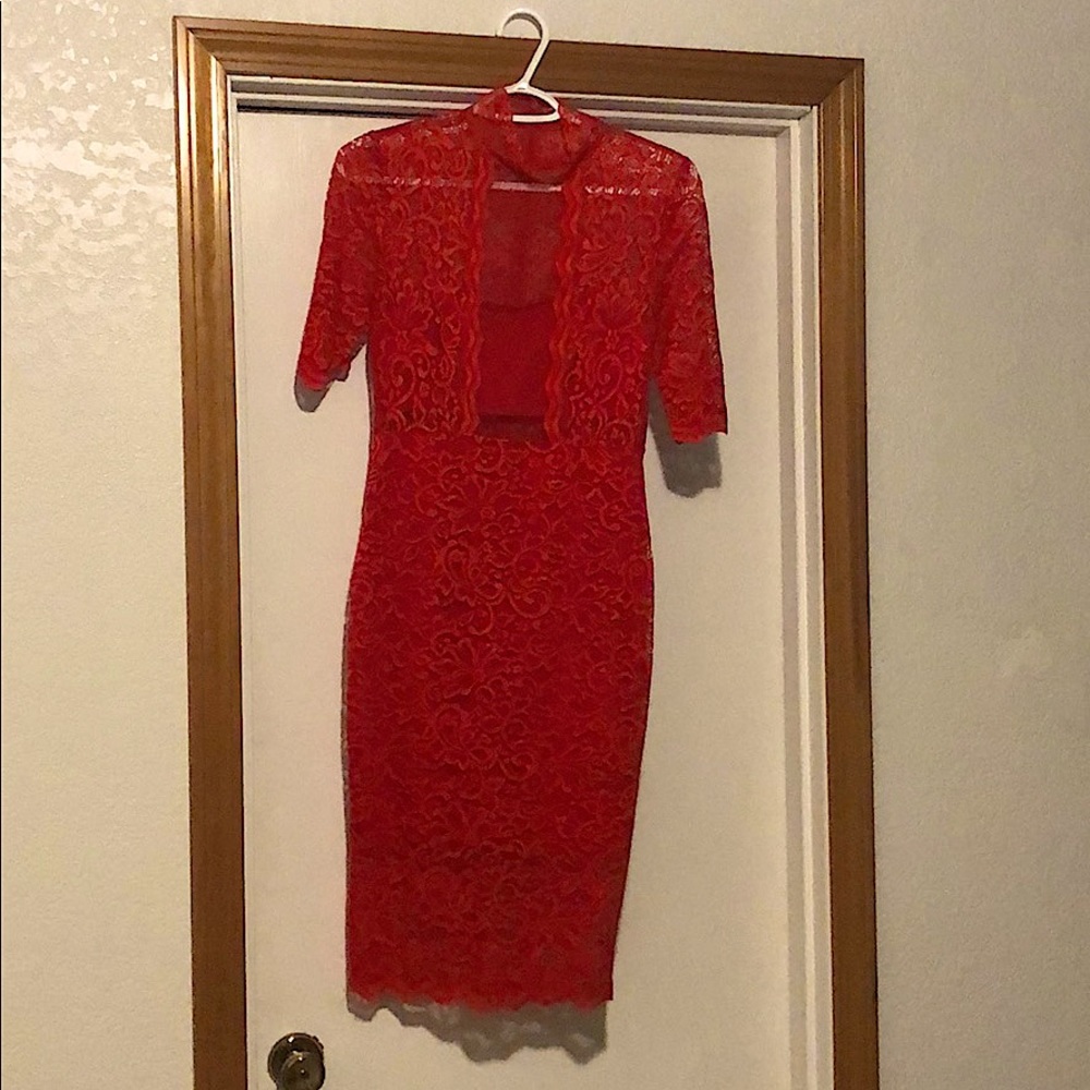Express Highneck Midi Dress